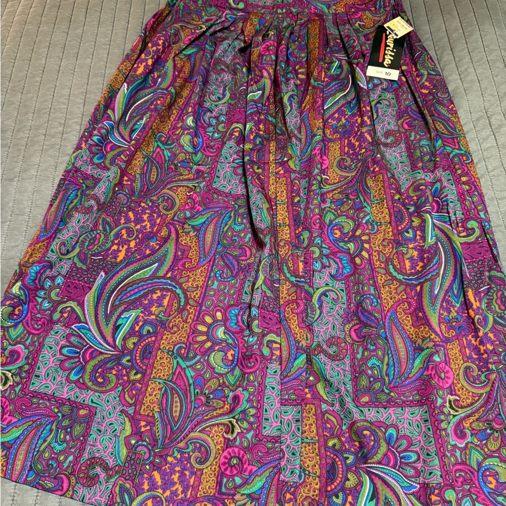 NWT Vintage Laurissa paisley skirt